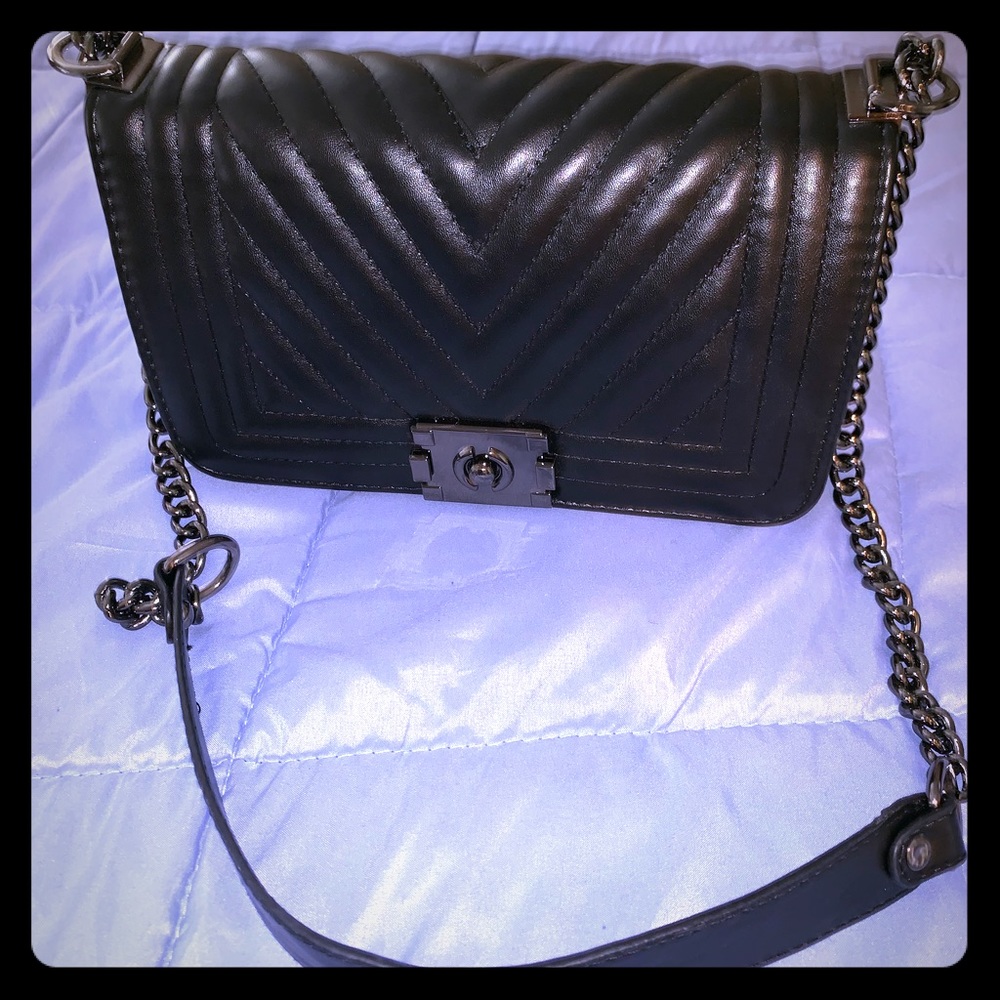 Black purse 👜